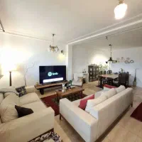 واحد93متری/بهترین لوکیشن/نزدیک به اصلی