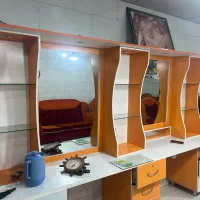 دکور ارایشگاه|آرایشگاه و سالن‌های زیبایی|سیرجان, |دیوار