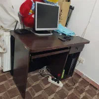 میزتحریر و میز کامپیوتر