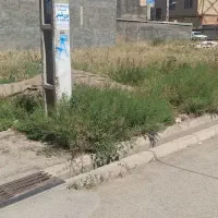 زمین دوبحر در کمال آباد