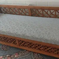 تخت سنتی