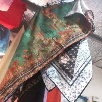 روسری تک رنگ. گل. دار. و مشکی