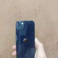 اپل iPhone 13 با حافظهٔ ۲۵۶ گیگابایت