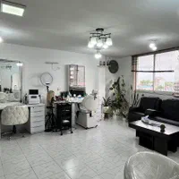 دعوت به همکاری در سالن زیبایی