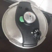 بشقاب و سوپ خوری قابلمه