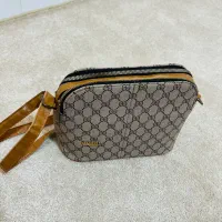 تعداد ۶ عدد کیف زنانه|کیف، کفش، کمربند|مریوان, |دیوار