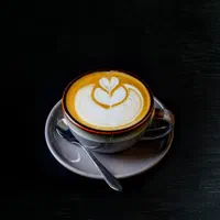 اموزش باریستا و بارتندر ، نوشیدنی گرم و سرد کافه