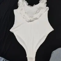 لباس خارجی و ارزان به قیمت عمده ۲۰۰هزار تومان|لباس|خرمآباد, |دیوار