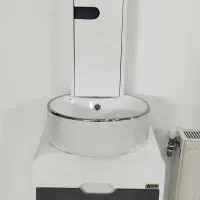 روشویی همراه با آینه وکمد