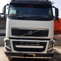 ولوو اف اچ 13 با تریلی