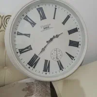 ساعت دیواری