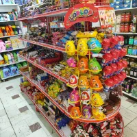 فروش استند کیک و استند چیپس و پفک|فروشگاه و مغازه|اصفهان, خواجو|دیوار