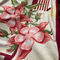 پتو|رختخواب، بالش، پتو|مشهد, آزادشهر|دیوار