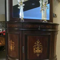 آینه کنسول کلاسیک چوبی. تمیز وسالم