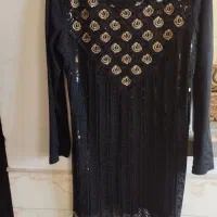 چند عدد لباس مجلسی|لباس|نیشابور, شهید جعفری|دیوار