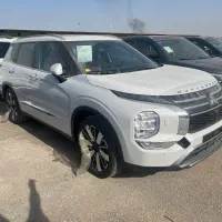 میتسوبیشی‌‌ اوتلندر p لاین ۲۰۲۶