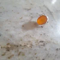 انگشتر  رکاب نقره وسنگ عقیق یمن