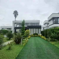 ویلا باغ مدرن / استخر / نوشهر / ۱۲۰ میلیارد