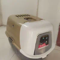 ظرف خاک گربه