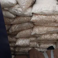 دکمه پیراهنی