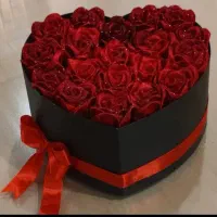 دسته گل و باکس کلاروس دیزاین