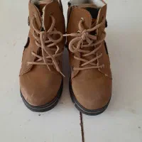 کفش کودکانه