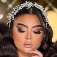 تخفیف ویژه میکاپ و شنیون