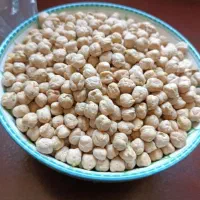 نخود سفید