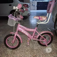 دوچرخه کاملن سالم وتمیزدوباربیشترسوارنشده