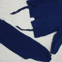 تعدادی لباس  دخترانه  و بچگانه