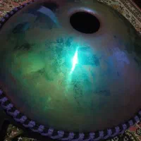 هنگدرام|درام و پرکاشن|سیاهکل, |دیوار