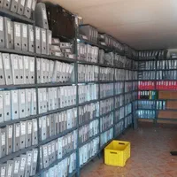 چهارپایه طوسی قفسه با استحکام بالا|فروشگاه و مغازه|سرپل ذهاب, |دیوار