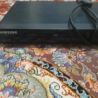 یک دی وی دی وگیرنده دیجیتال