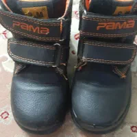 پوتین بچه باسایز۲۶و یک عددپتوی بچه