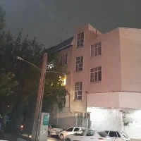 90-متر-طبقه-اول-موقعیت-اداری