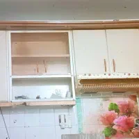 کابینت فلزی به همراه هود سالم و سنگ روشویی سرویس
