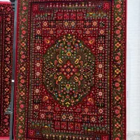 انواع فرش قرمز سبز سنتی فانتزی ۷۰۰شانه باغ گل|فرش|کاشان, شهید زجاجی|دیوار
