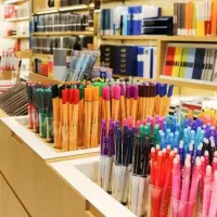 واگذاری وسایل لوازم التحریری