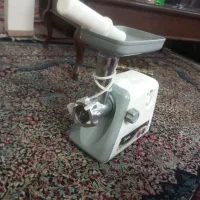 دستگاه گوشت چرخ کن نو یک بار فقد برای تست کردیم|خردکن، آسیاب، غذاساز|مشهد, کوشش|دیوار