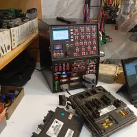 تعمیرات  ECU. AIRBAG . ABS .عیب‌یابی و ریمپ|خدمات موتور و ماشین|سنگر, |دیوار