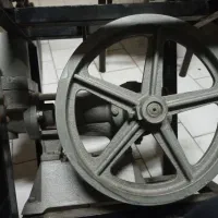 دستگاه تزریق گاز ال پی جی گاز مایع|ماشین‌آلات صنعتی|رشت, توشیبا|دیوار