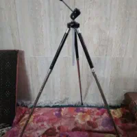 سه پایه،ومغزی در اتاق