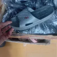 دمپایی ژلهیی ۶۵