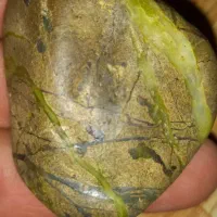 تعدادی سنگهای قیمتی