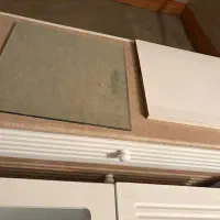 تخت و کمد سیسمونی