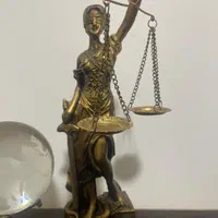 وکیل پایه یک دادگستری