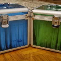 دو عدد کیس سی‌دی ۱۲۰ تایی