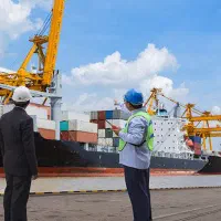 جویای کار در زمینه نمایندگی کشتیرانی و امور گمرکی