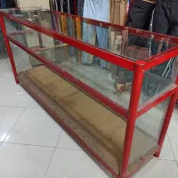 ویترین آهنی دو متری و میز چوبی|دفتر کار|قم, دروازه چوبی|دیوار