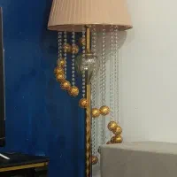 اباژور ایستاده